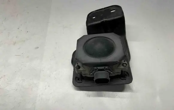 Dodge Charger Distronic sensor radar 68171868AB