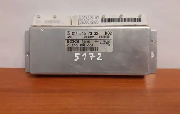 Mercedes-Benz E W210 ABS control unit/module 0175457332 0265109052