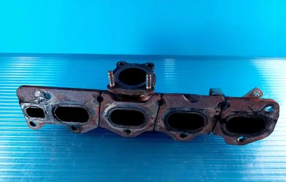 Ford Mondeo MK IV Exhaust manifold 4M5Q9428BB