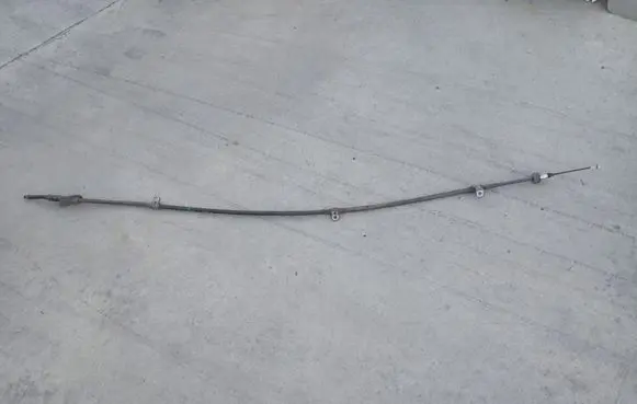 KIA Sportage Handbrake/parking brake wiring cable 