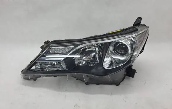 Toyota RAV 4 (XA40) Headlight/headlamp W0836