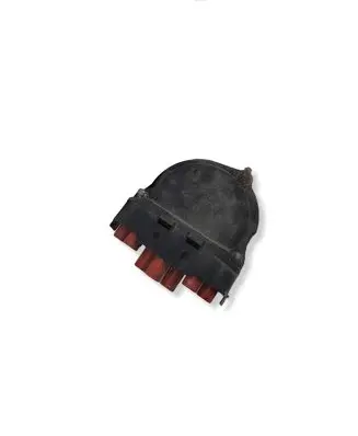 BMW 7 E32 Spark distributor cap 