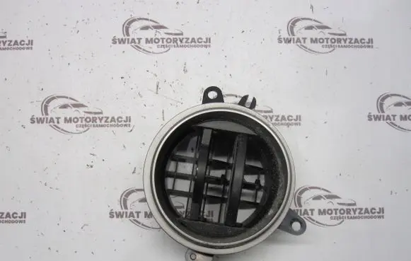 Honda Civic Dash center air vent grill