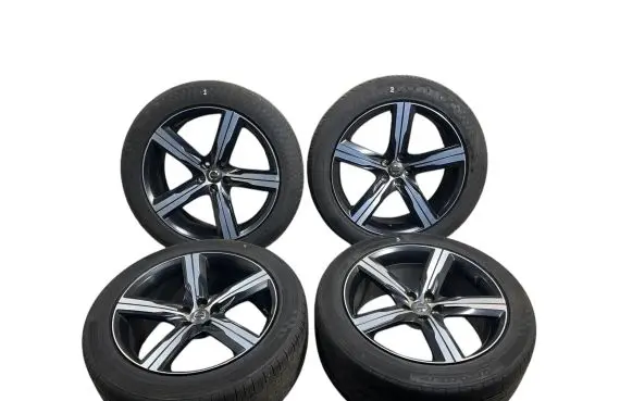 Volvo XC90 R20 alloy rim 31406714