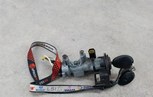 Land Rover Discovery Ignition lock 73649612YWI100010