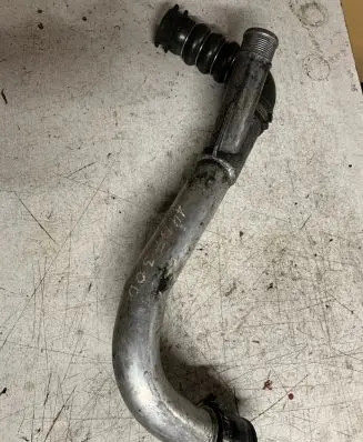 Audi A4 S4 B7 8E 8H Intercooler hose/pipe 8E0145738D