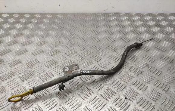 Nissan X-Trail T32 Oil level dip stick 111518504R