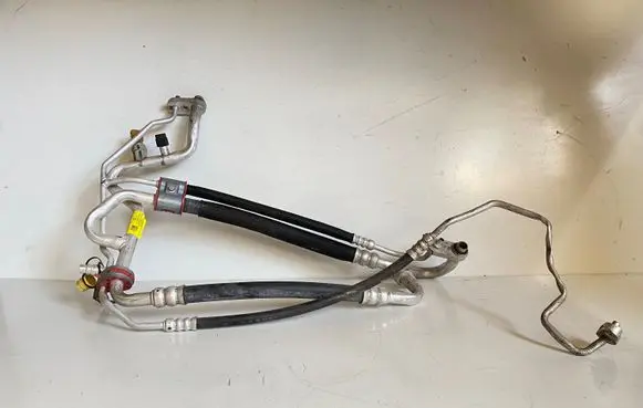 Tesla Model 3 Air conditioning (A/C) pipe/hose 109215700F 1092157