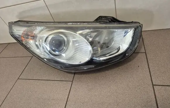 Hyundai ix35 Headlight/headlamp