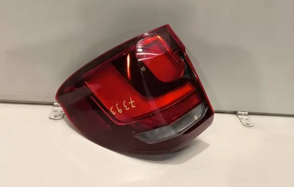 BMW X5 F15 Rear/tail lights 7470885 01129701