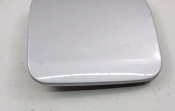 Mitsubishi Space Runner Fuel tank cap trim 
