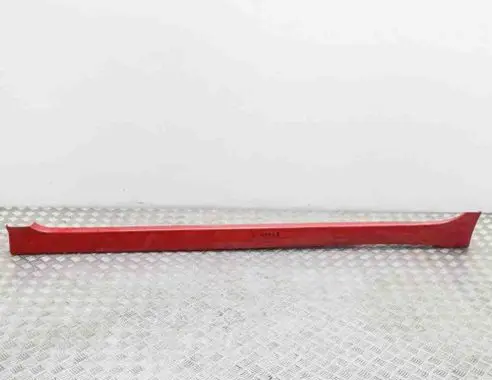 Nissan Leaf II (ZE1) Sill 768535SA0A6 768535SA0A