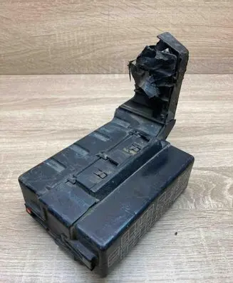 Nissan Almera N16 Fuse box set 5M301E