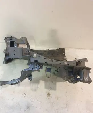Toyota Verso Front side member 
