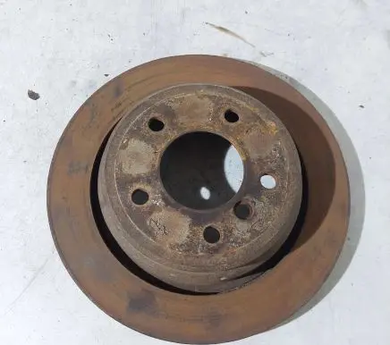 BMW 5 E39 Rear brake disc