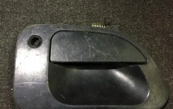 Mitsubishi Space Gear Front door exterior handle mb927590