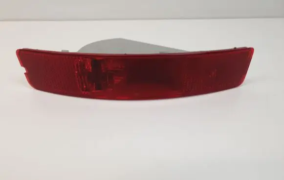 Volvo XC90 Rear tail light reflector 08693011 8693011
