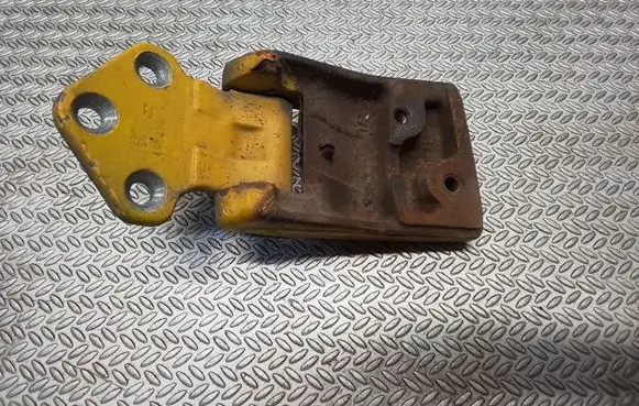 Volkswagen Transporter - Caravelle T5 Rear door lower hinge 7H0827153