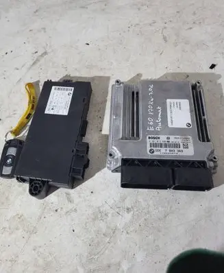 BMW 5 E60 E61 Engine ECU kit and lock set 7803369