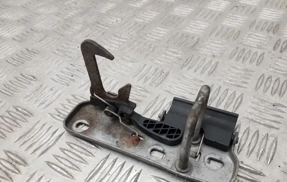 Volkswagen Golf VI Engine bonnet/hood lock/latch loop/hook 1Q0823480