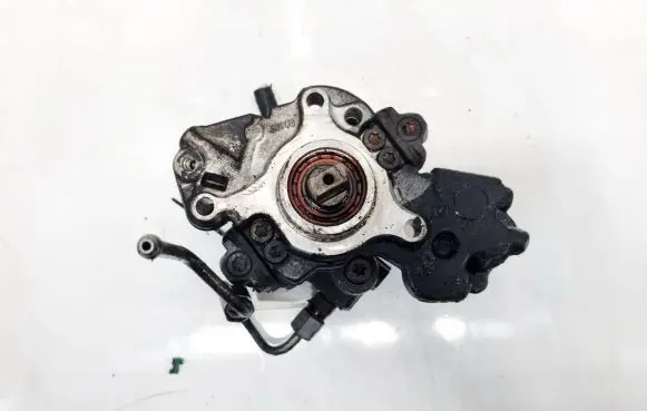 Ford C-MAX II Fuel injection high pressure pump 9424a050a 9687959180