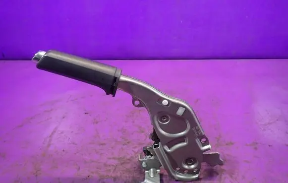 Opel Astra H Handbrake/parking brake lever assembly