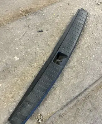 Subaru Outback Trunk/boot sill cover protection A049282 95073AG000