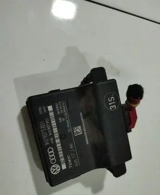 Volkswagen Golf Plus Other control units/modules 1K0907530H