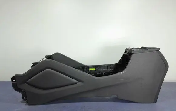 Hyundai Tucson TL Center console