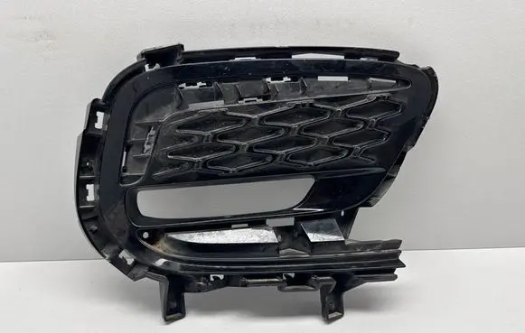 Chrysler Pacifica Front fog light trim/grill 9448949795A 49795A 26624