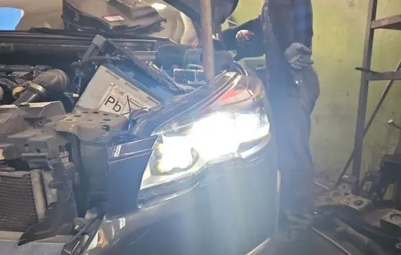 Peugeot 508 Headlight/headlamp 90071084 IMPRK1405915