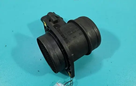 Audi A3 S3 8L Mass air flow meter 0280217121 IMPRK1514680