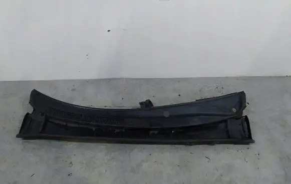 Toyota Avensis T270 Wiper trim 5570905090