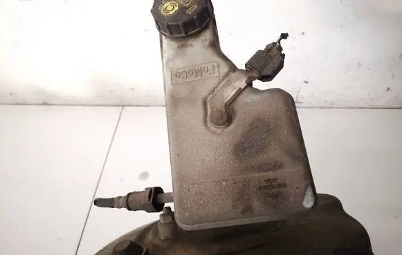Ford Focus Brake fluid reservoir bv612c246a bv61-2c246-a
