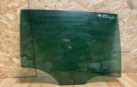 Opel Insignia A Rear door window glass 43R000073 DOT747M538AS3 E000090