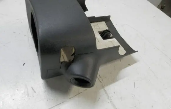 Alpine C2 Steering wheel column trim 9637997977