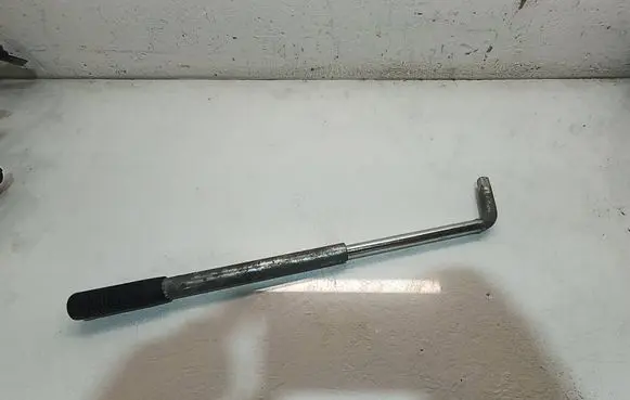 Ford Galaxy Wheel nut wrench 