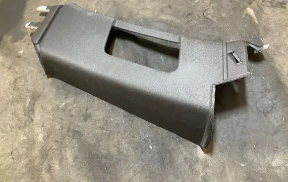 Volvo XC90 (C) pillar trim 31377582 31362588