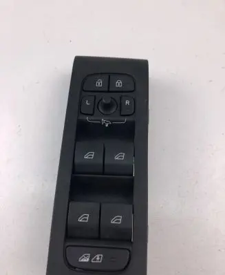 Volvo XC40 Electric window control switch 32279441
