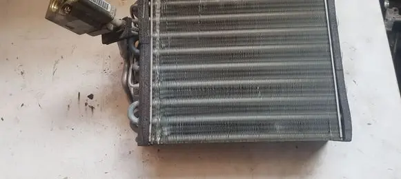 Volkswagen Golf III Air conditioning (A/C) radiator (interior) 1H0820679A 1H1820103B