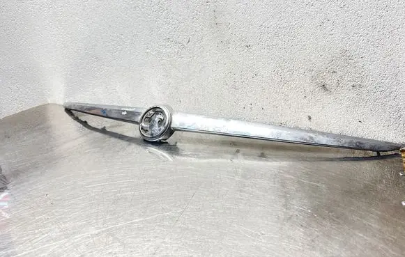 Opel Insignia A Tailgate trim 13244389 13244388