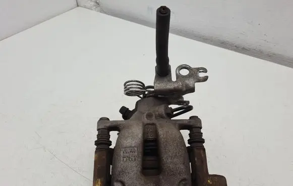Volkswagen Caddy Rear brake caliper