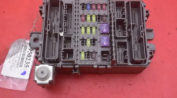 Honda Accord Fuse box set TL0-S113-EJ