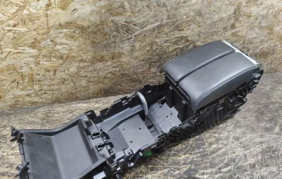 Land Rover Range Rover Velar Center console J8A2045J40A