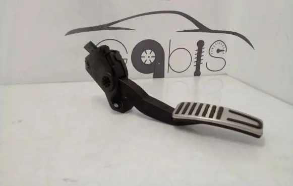 Maserati Levante Accelerator throttle pedal 04861715AE