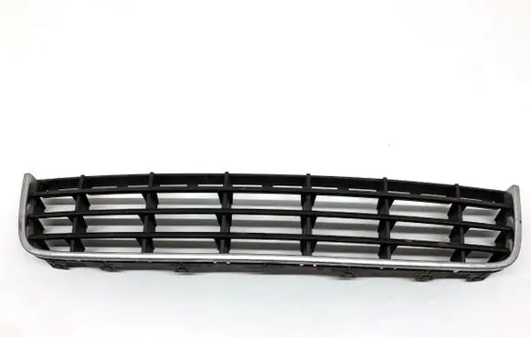 Front bumper lower grill