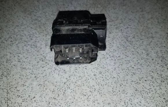 BMW 3 E46 Ignition lock contact 6901961