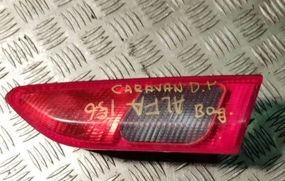 Alfa Romeo 156 Tailgate rear/tail lights 60620138