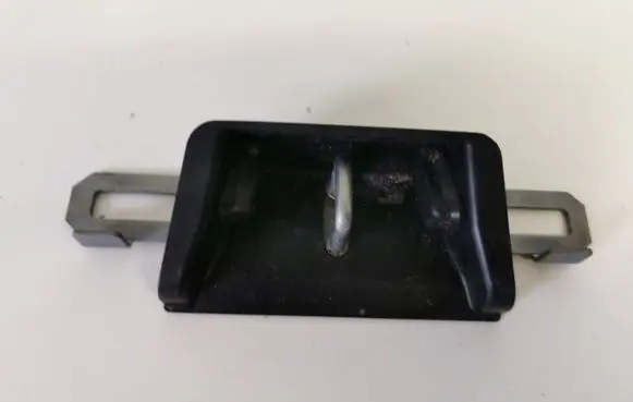 Volvo XC60 Rear door lock loop/hook striker 31462585