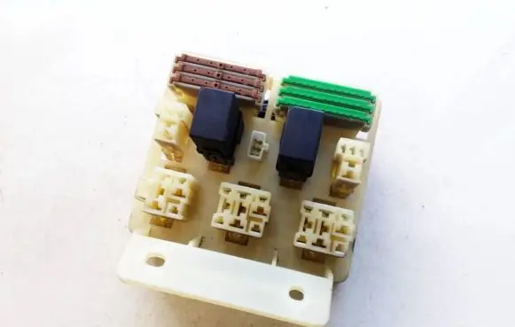Volvo S40, V40 Fuse box set